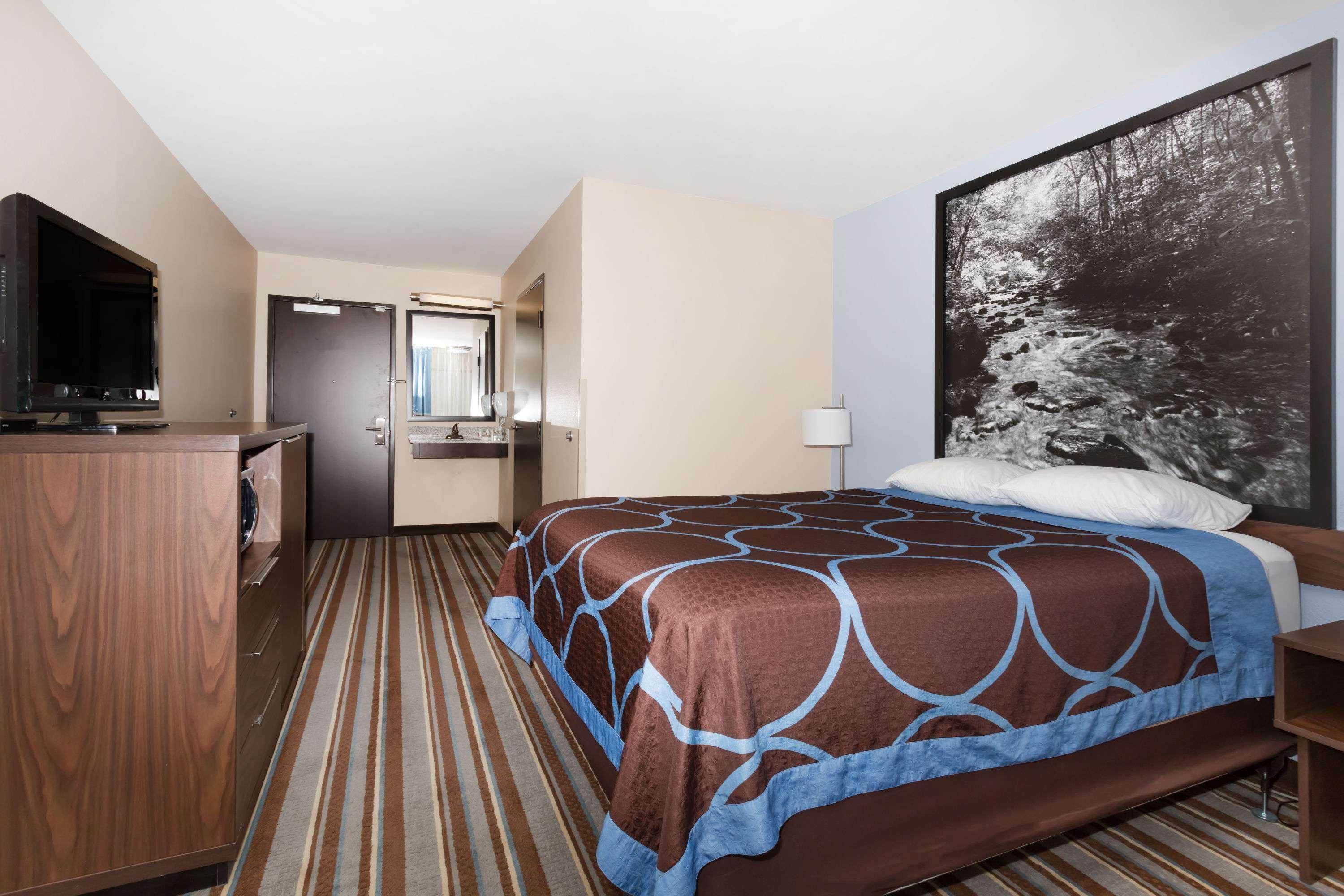 Отель Super 8 By Wyndham Longmont/Twin Peaks Экстерьер фото